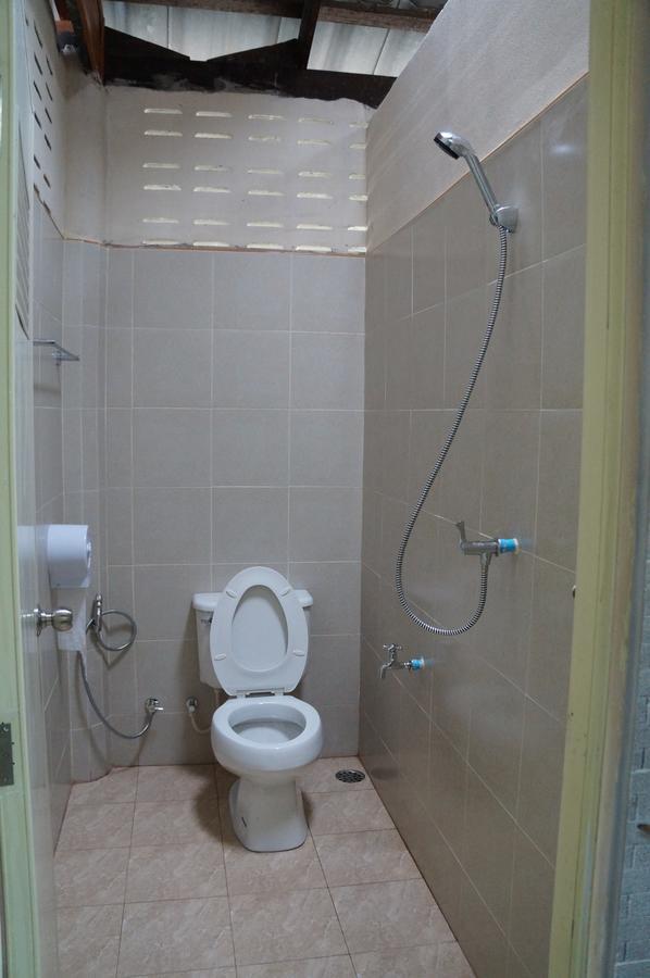 At Pier Hostel Lanta Ко-Ланта Екстер'єр фото